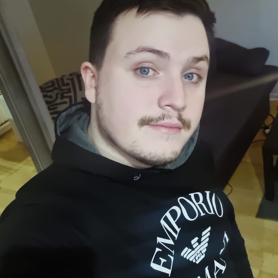 Clémentin - Sites gay à Arvigo Profil de Clémentin, 37 ans, Sites gay à Arvigo (Grisons)