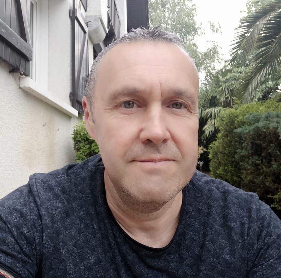 Silman - Sites gay à Rabius Profil de Silman, 37 ans, Sites gay à Rabius (Grisons)