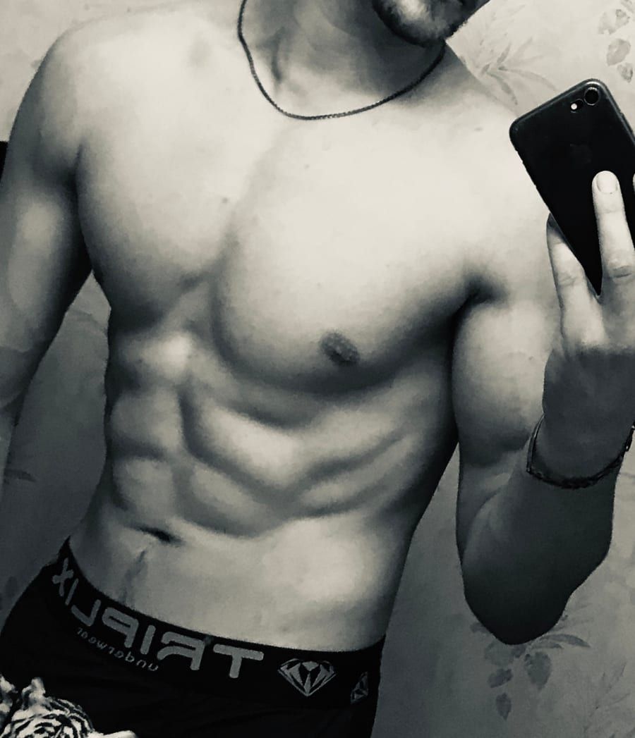 Feodor - Sites gay à Attalens Profil de Feodor, 35 ans, Sites gay à Attalens (Fribourg)