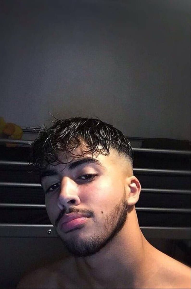 Nordine - Sites gay à Serneus Profil de Nordine, 24 ans, Sites gay à Serneus (Grisons)