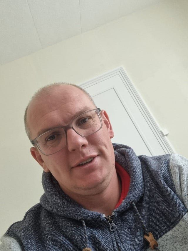 Agit - Sites gay à Achseten Profil de Agit, 36 ans, Sites gay à Achseten (Berne)