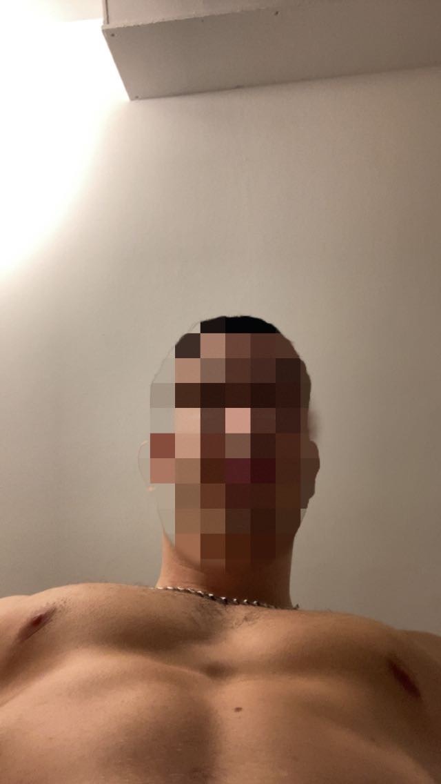 Chamsdine - Sites gay à Dompierre VD Profil de Chamsdine, 40 ans, Sites gay à Dompierre VD (Vaud)