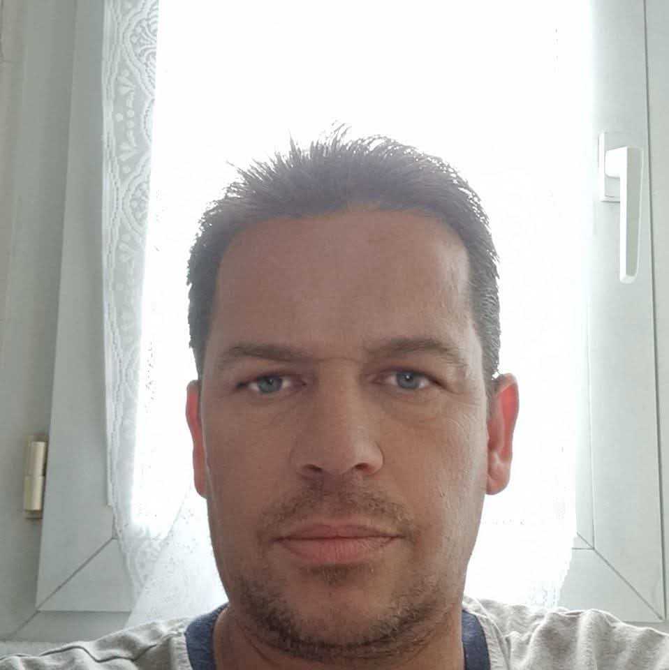 Profil de Alp, 31 ans, Sites gay à Villiers (Neuchâtel)