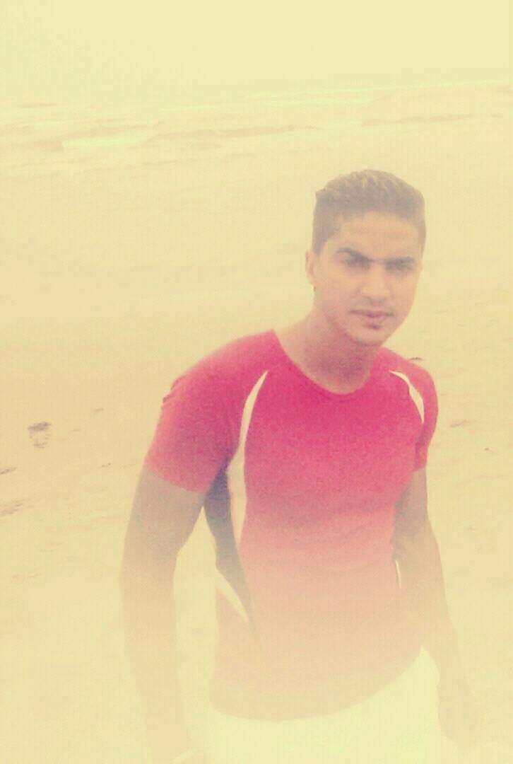 Giovanny - Sites gay à Unterägeri Profil de Giovanny, 27 ans, Sites gay à Unterägeri (Zoug)