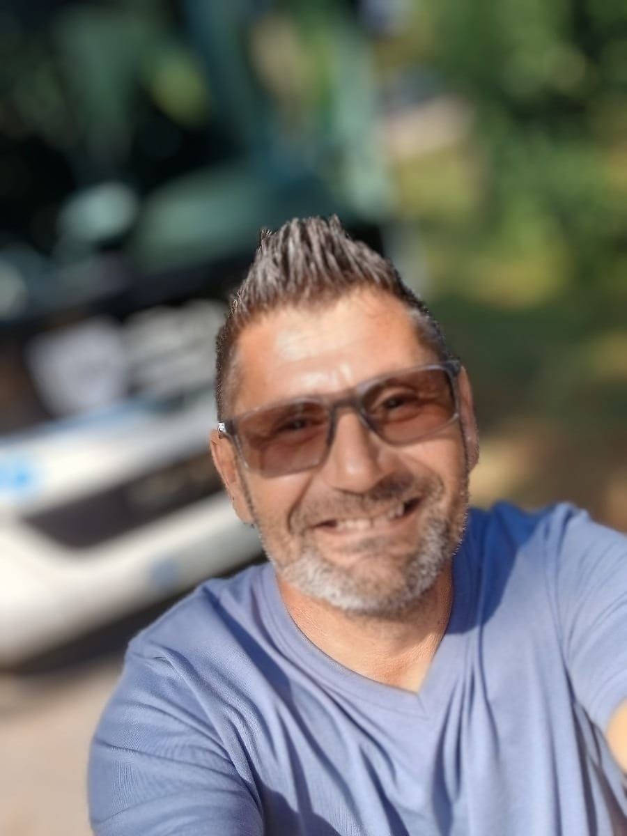 Vittore - Sites gay à Corcelles-le-Jorat Profil de Vittore, 29 ans, Sites gay à Corcelles-le-Jorat (Vaud)