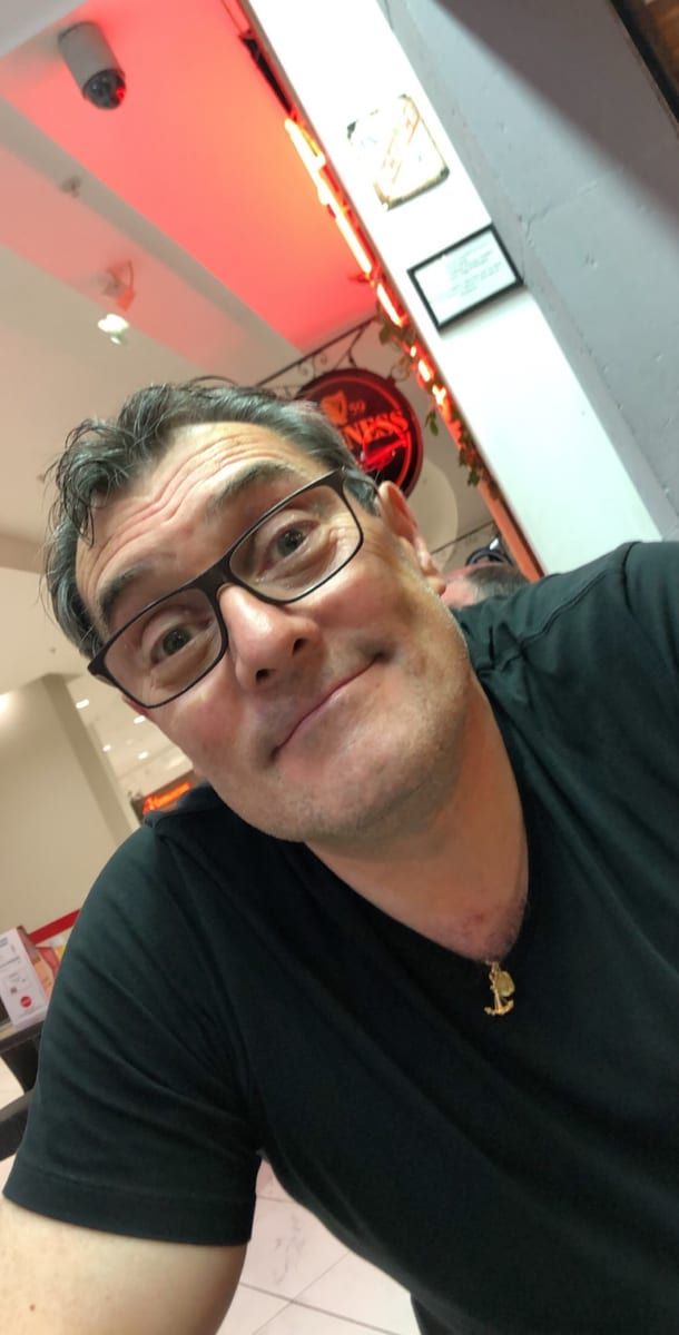 Semih - Sites gay à Studen BE Profil de Semih, 38 ans, Sites gay à Studen BE (Berne)