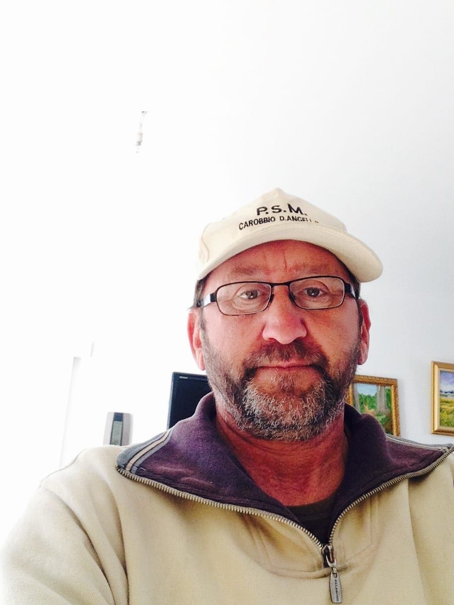 Axil - Sites gay à Zermatt Profil de Axil, 42 ans, Sites gay à Zermatt (Valais)
