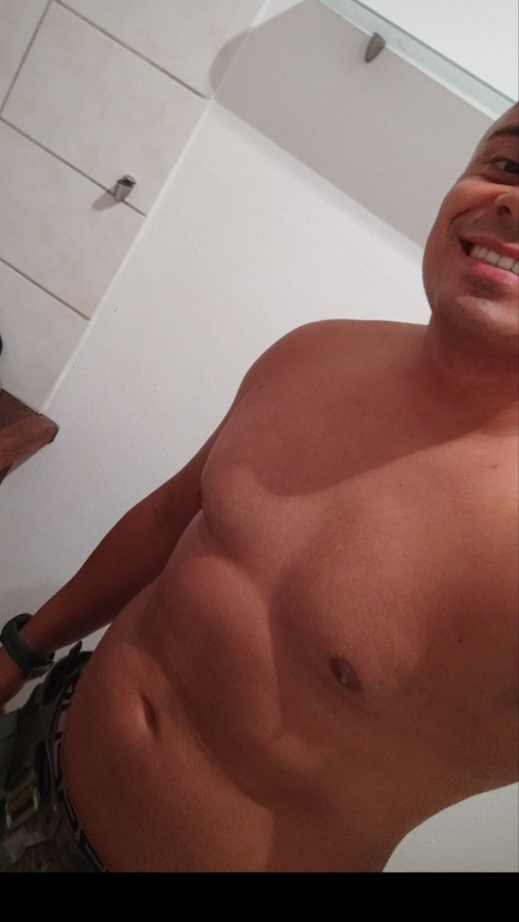 Sidoine - Sites gay à Riedstätt Profil de Sidoine, 35 ans, Sites gay à Riedstätt (Berne)