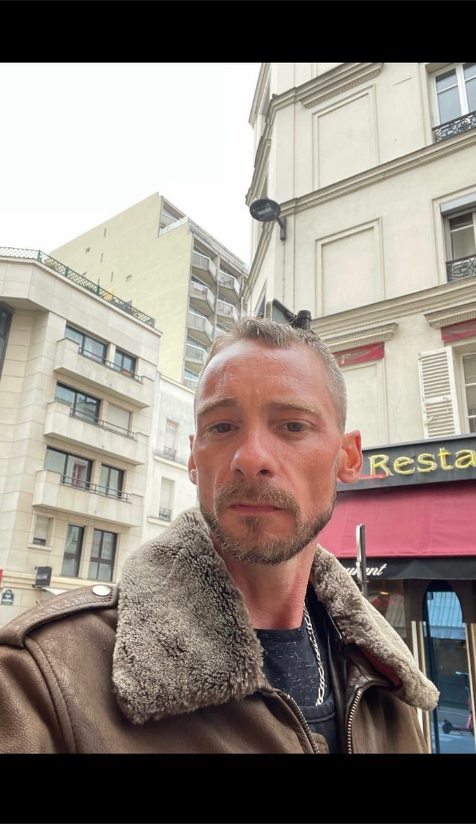 Profil de Dama, 27 ans, Sites gay à Coinsins (Vaud)