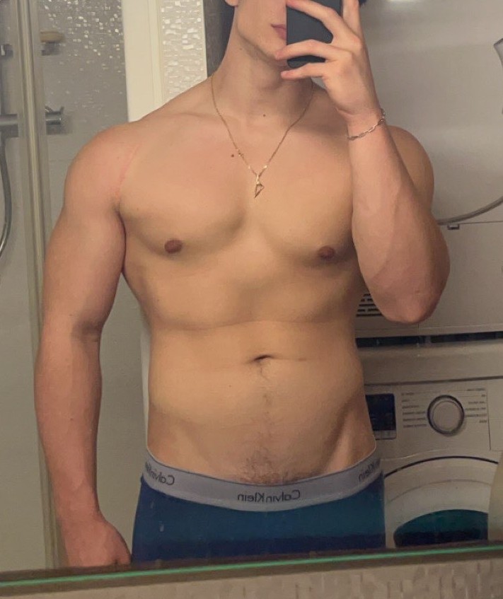 Camile - Sites gay à Suchy Profil de Camile, 33 ans, Sites gay à Suchy (Vaud)