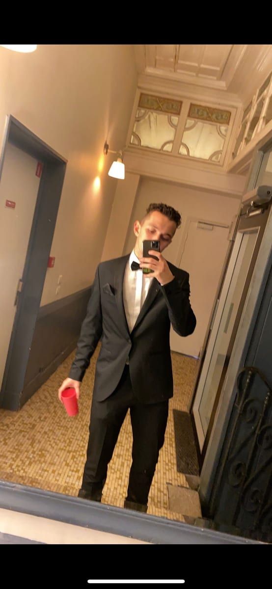 Lucky - Sites gay à Murzelen Profil de Lucky, 39 ans, Sites gay à Murzelen (Berne)