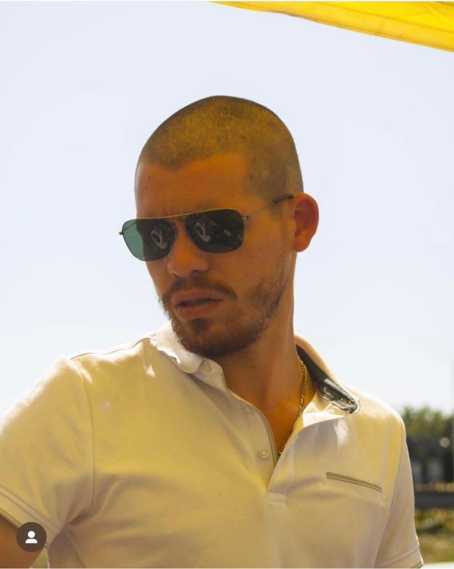 Hernani - Sites gay à Sedrun Profil de Hernani, 30 ans, Sites gay à Sedrun (Grisons)