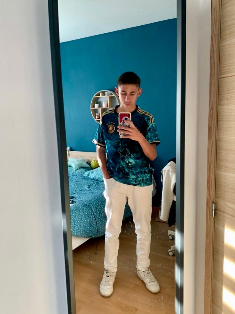 Profil de Manh, 42 ans, Sites gay à Colombier NE (Neuchâtel)