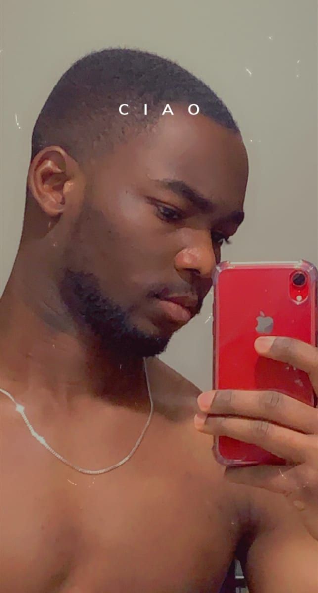 Nylan - Sites gay à Grattavache Profil de Nylan, 24 ans, Sites gay à Grattavache (Fribourg)