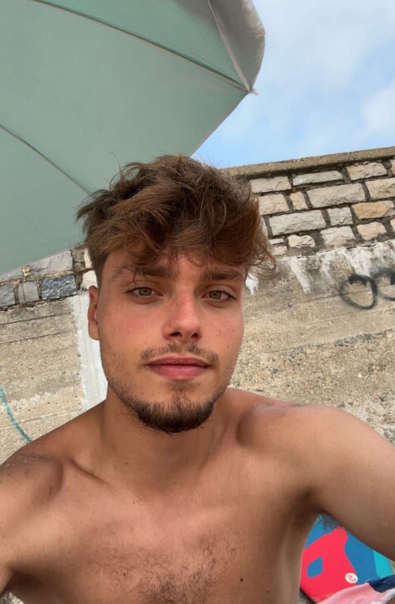 Houzefa - Sites gay à Rubigen Profil de Houzefa, 38 ans, Sites gay à Rubigen (Berne)