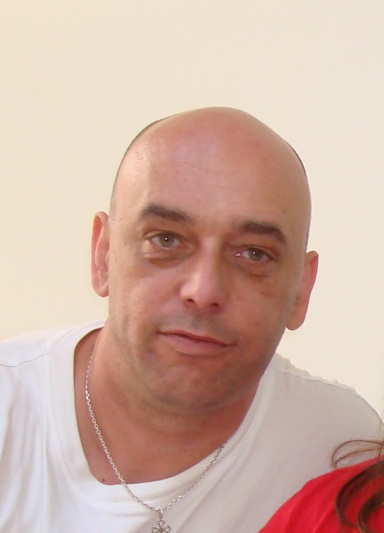Profil de Belaid, 43 ans, Sites gay à Frasses (Fribourg)