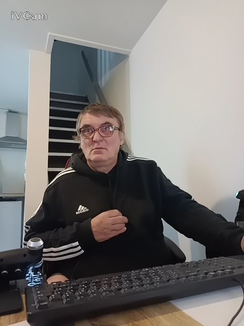 Profil de Nathan, 22 ans, Sites gay à Jenaz (Grisons)