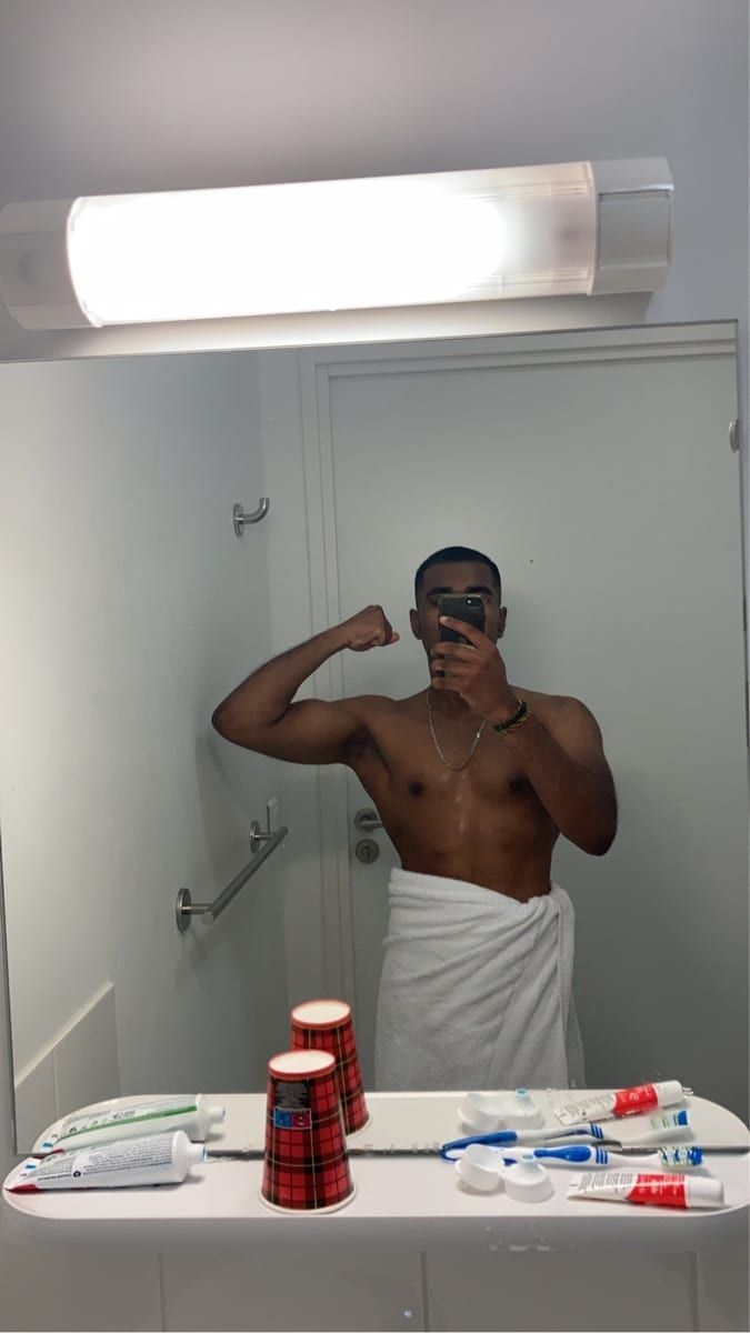Kellyane - Sites gay à Koppigen Profil de Kellyane, 40 ans, Sites gay à Koppigen (Berne)