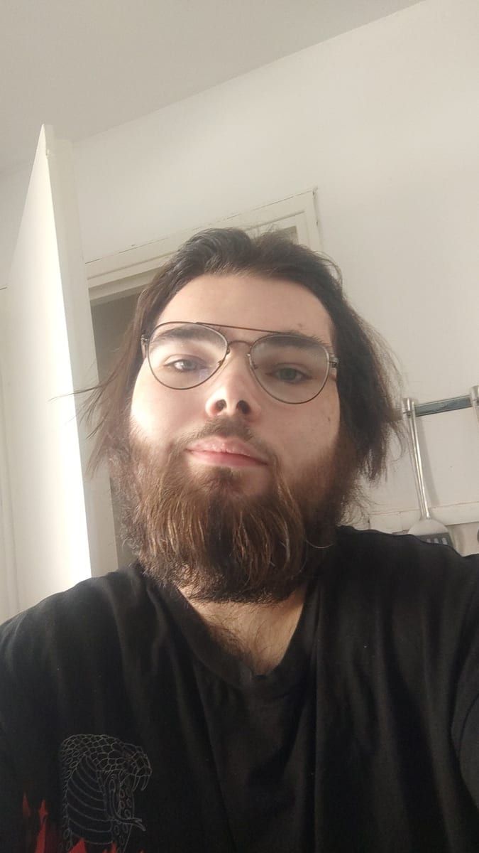 Profil de Hypolyte, 23 ans, Sites gay à Wilen (Sarnen) (Obwald)