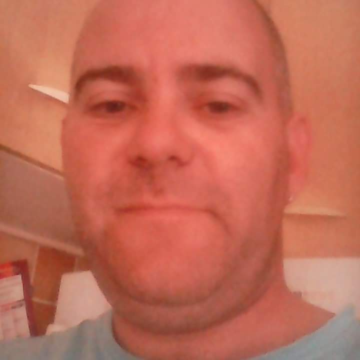 Bayron - Sites gay à Eigenthal Profil de Bayron, 39 ans, Sites gay à Eigenthal (Lucerne)