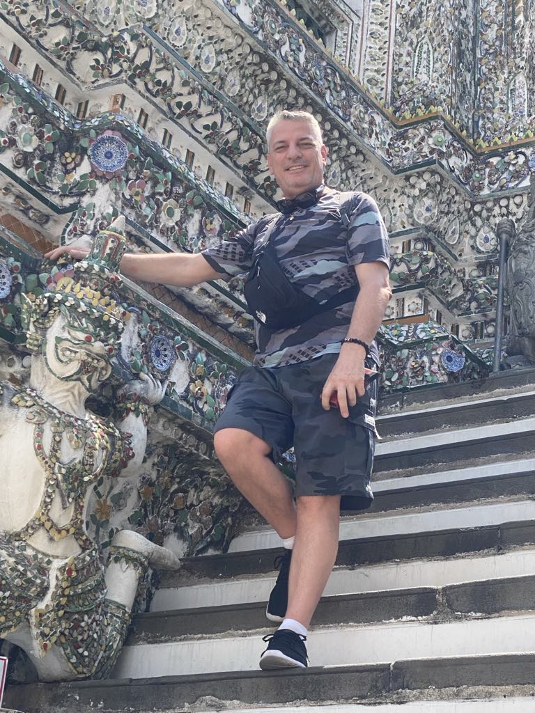 Rida - Sites gay à Bever Profil de Rida, 41 ans, Sites gay à Bever (Grisons)