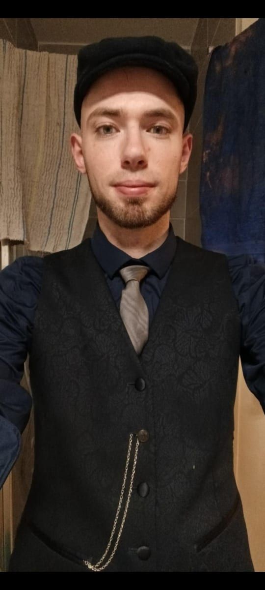 Rida - Sites gay à Correvon Profil de Rida, 34 ans, Sites gay à Correvon (Vaud)