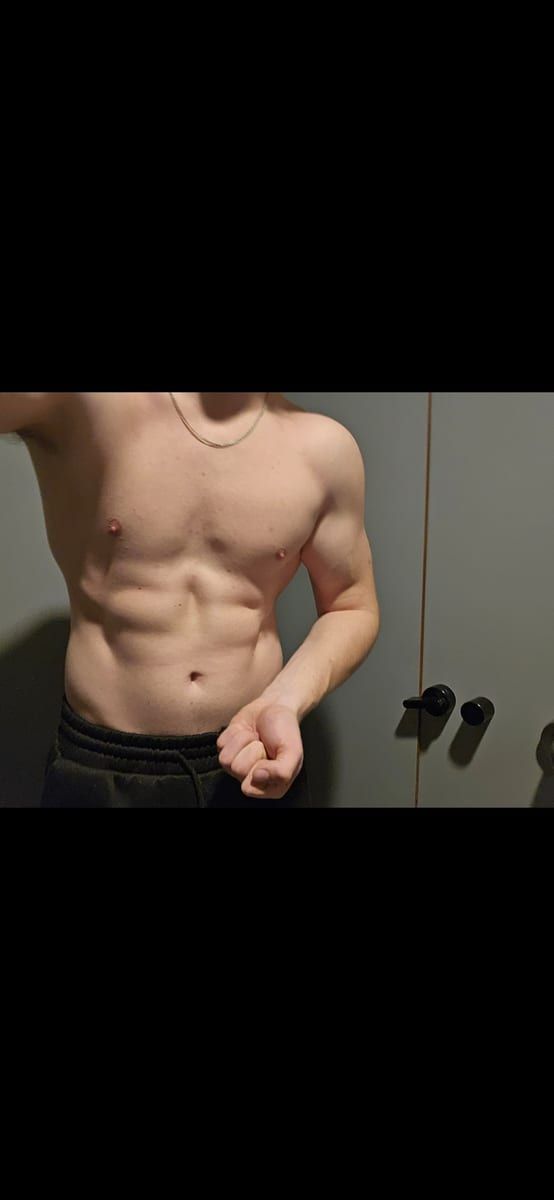 Lael - Sites gay à Gammen Profil de Lael, 24 ans, Sites gay à Gammen (Berne)