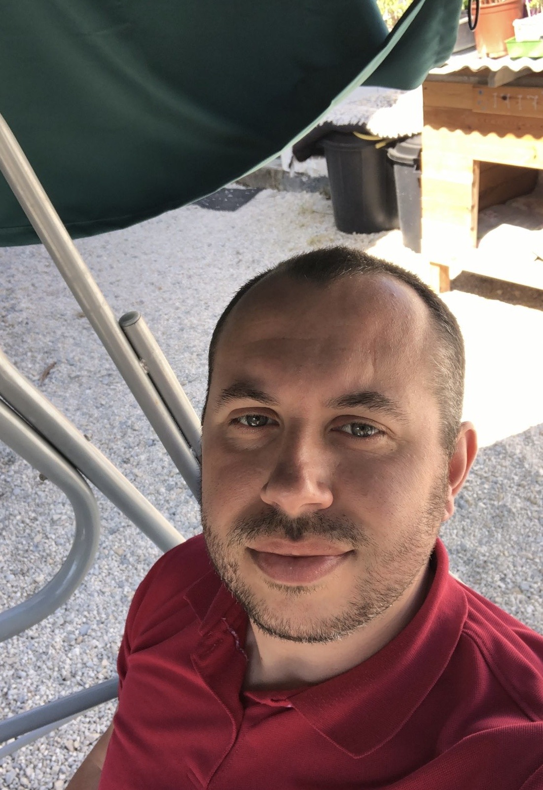 Arjun - Sites gay à Champoussin Profil de Arjun, 41 ans, Sites gay à Champoussin (Valais)