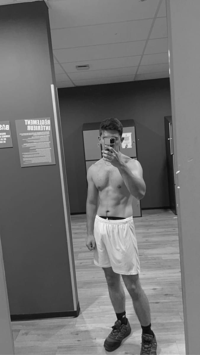 Profil de Fredo, 27 ans, Sites gay à Colombier VD (Vaud)