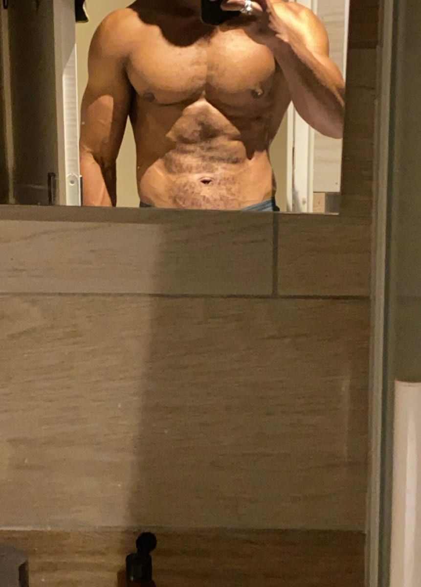 Anthoine - Sites gay à Bôle Profil de Anthoine, 37 ans, Sites gay à Bôle (Neuchâtel)