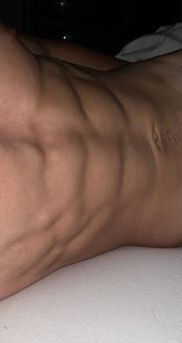 Denez - Sites gay à Vessy Profil de Denez, 33 ans, Sites gay à Vessy (Genève)