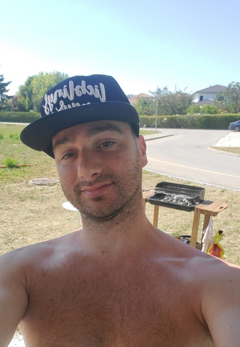 Profil de Jean-dany, 42 ans, Sites gay à Vira (Gambarogno) (Tessin)