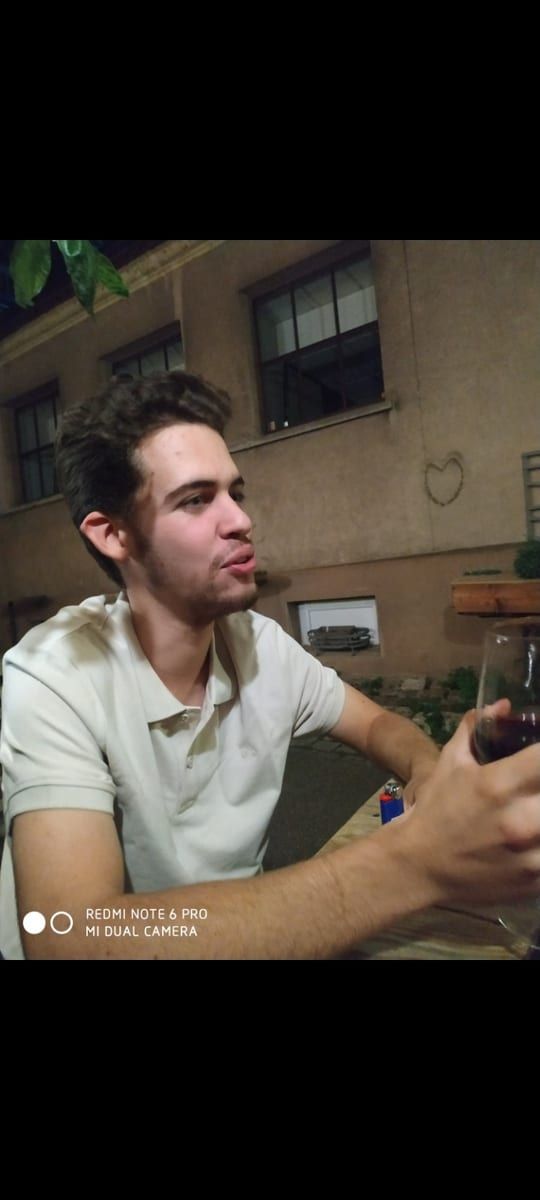 Jacques - Sites gay à Münsingen Profil de Jacques, 23 ans, Sites gay à Münsingen (Berne)
