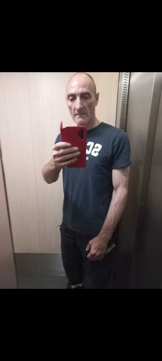 Garice - Sites gay à Wöschnau Profil de Garice, 36 ans, Sites gay à Wöschnau (Soleure)