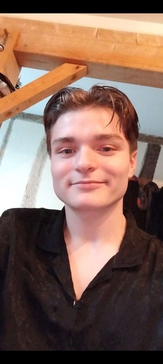 Audry - Sites gay à Preda Profil de Audry, 24 ans, Sites gay à Preda (Grisons)