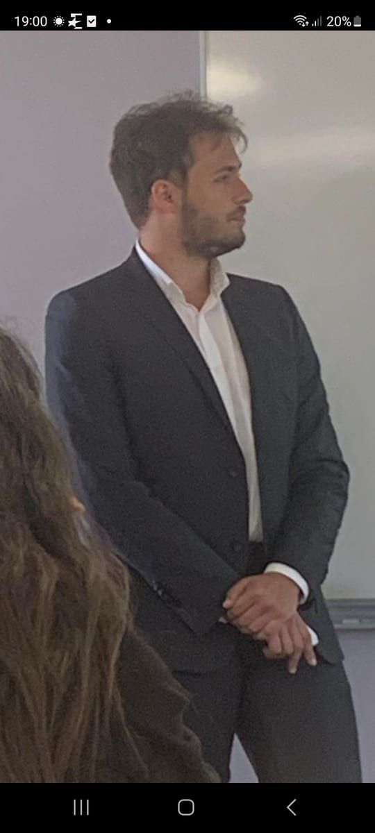 Papa - Sites gay à Zell LU Profil de Papa, 40 ans, Sites gay à Zell LU (Lucerne)