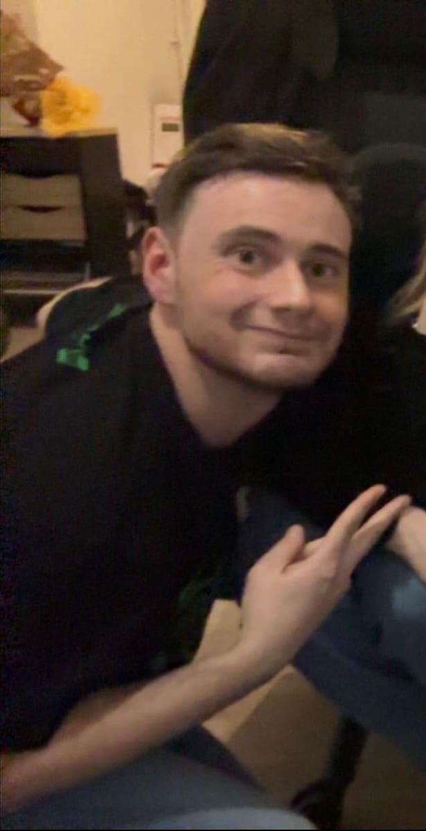 Profil de Henrick, 27 ans, Sites gay à Urnerboden (Uri)
