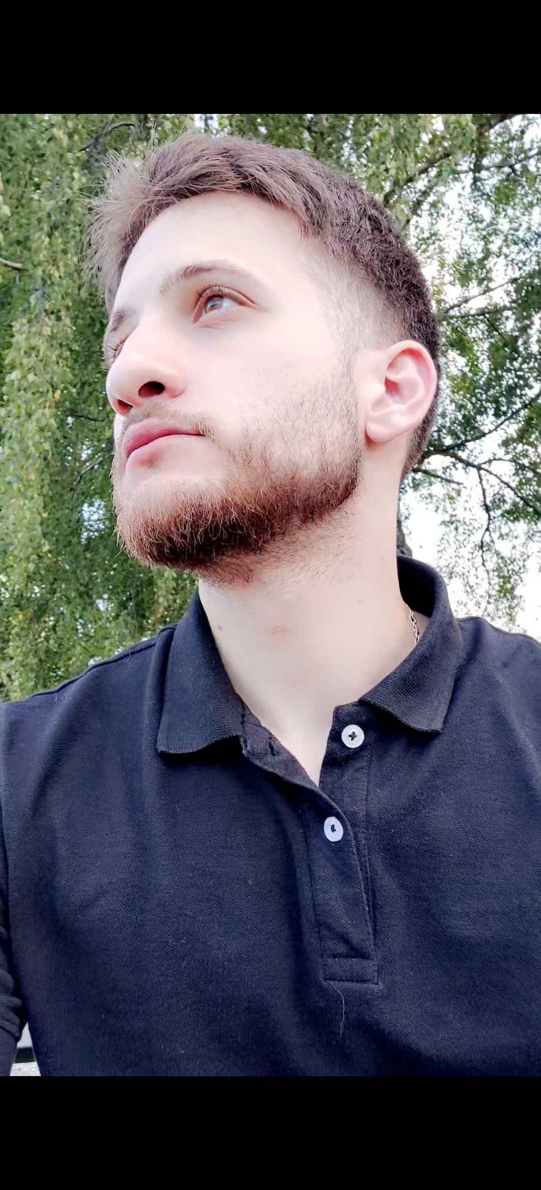 Mehdy - Sites gay à Blumenstein Profil de Mehdy, 35 ans, Sites gay à Blumenstein (Berne)