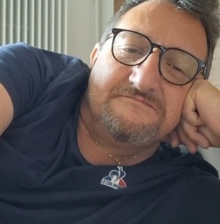 Denys - Sites gay à Dotzigen Profil de Denys, 44 ans, Sites gay à Dotzigen (Berne)