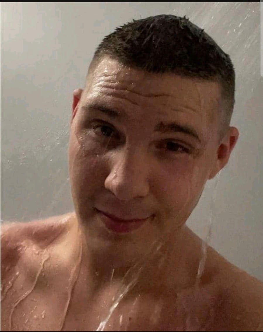 Chedli - Sites gay à Intschi Profil de Chedli, 31 ans, Sites gay à Intschi (Uri)