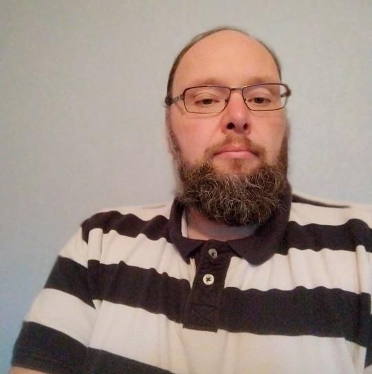 Profil de Naoufal, 41 ans, Sites gay à Fräschels (Fribourg)