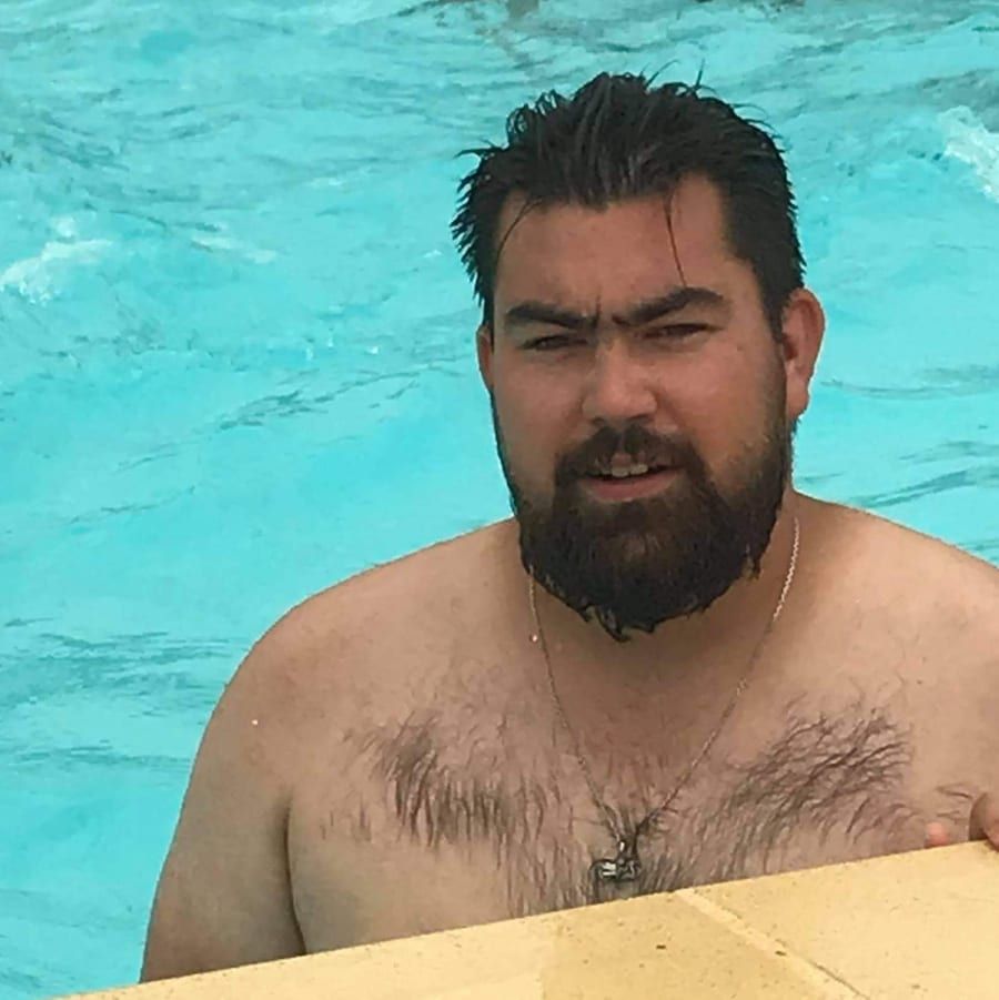 Hippolyte - Sites gay à Riedern Profil de Hippolyte, 32 ans, Sites gay à Riedern (Glaris)