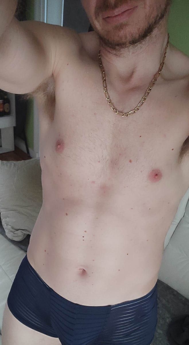 Roy - Sites gay à Zugerberg Profil de Roy, 34 ans, Sites gay à Zugerberg (Zoug)