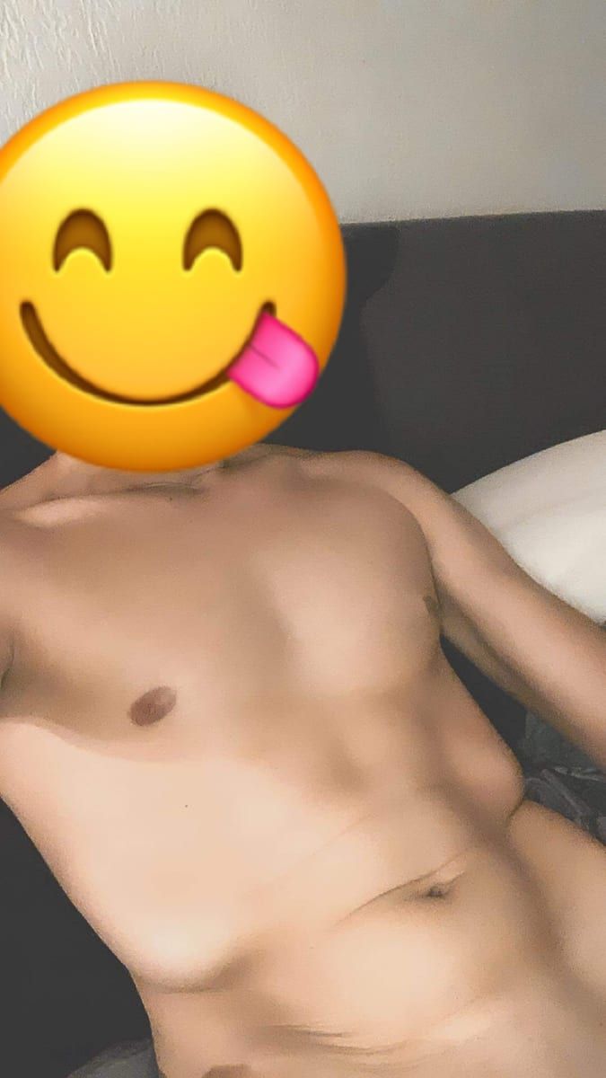 Lydian - Sites gay à Gettnau Profil de Lydian, 42 ans, Sites gay à Gettnau (Lucerne)